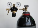 Nitrogen gas pressure regulator. Working pressure: 0-10 BAR